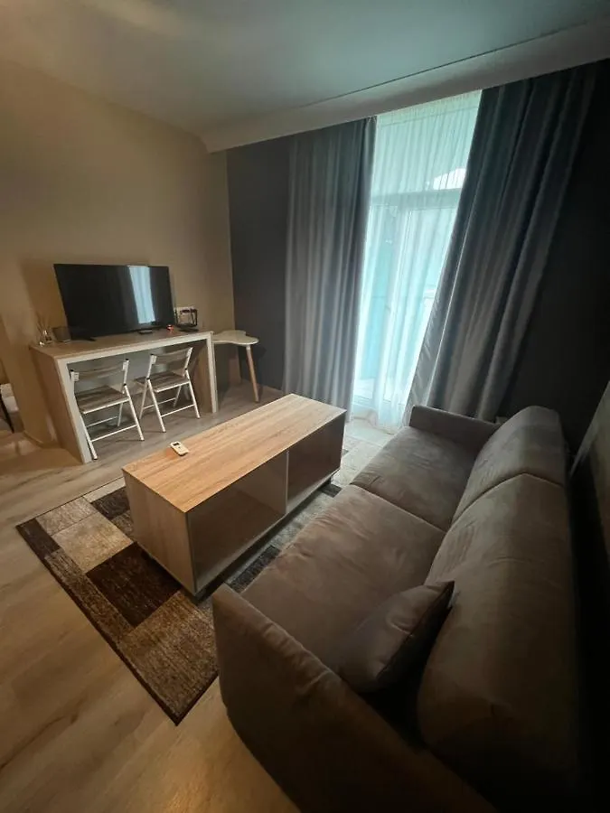Cozy Seven Heaven Apartment Sofía Bulgaria